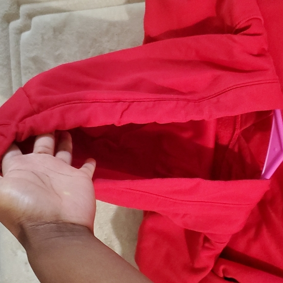 Women's Athletic Works Red Sweatshirt - Picture 6 of 7